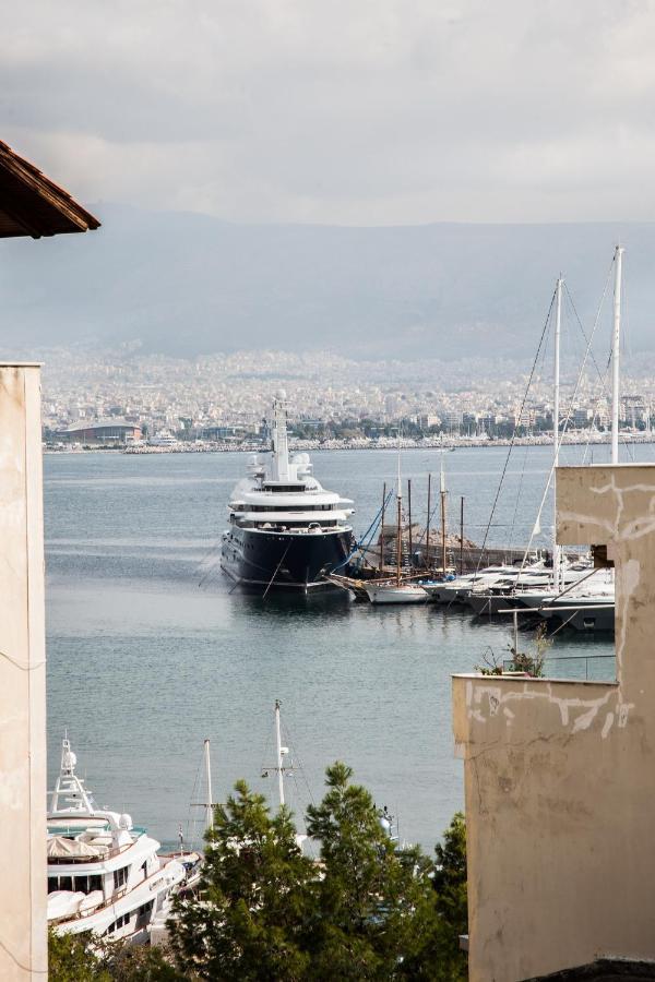 Amazing Apartment With View! Piraeus Exterior photo